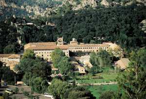 Wandern um Kloster LLuc